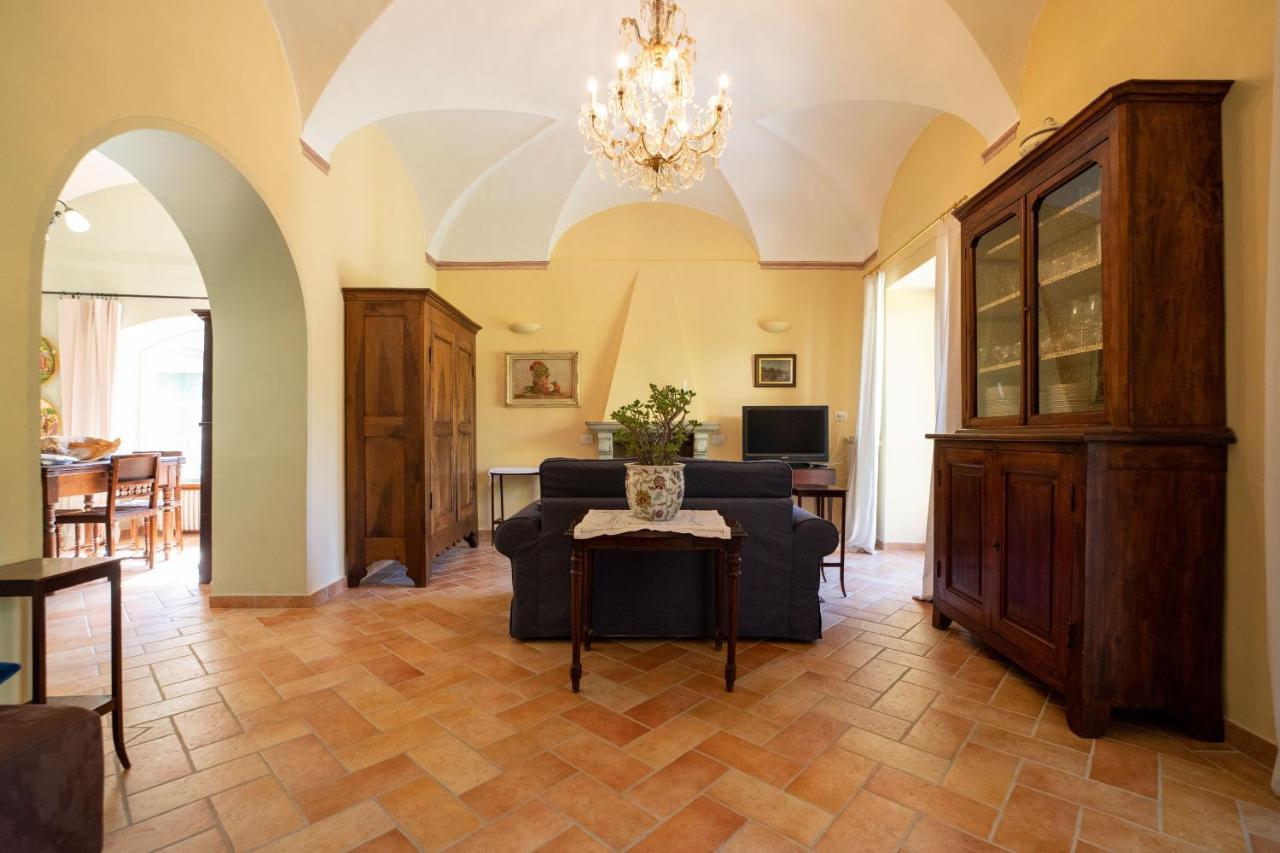 La Loggia Dei Frati Διαμέρισμα Cannero Riviera Εξωτερικό φωτογραφία